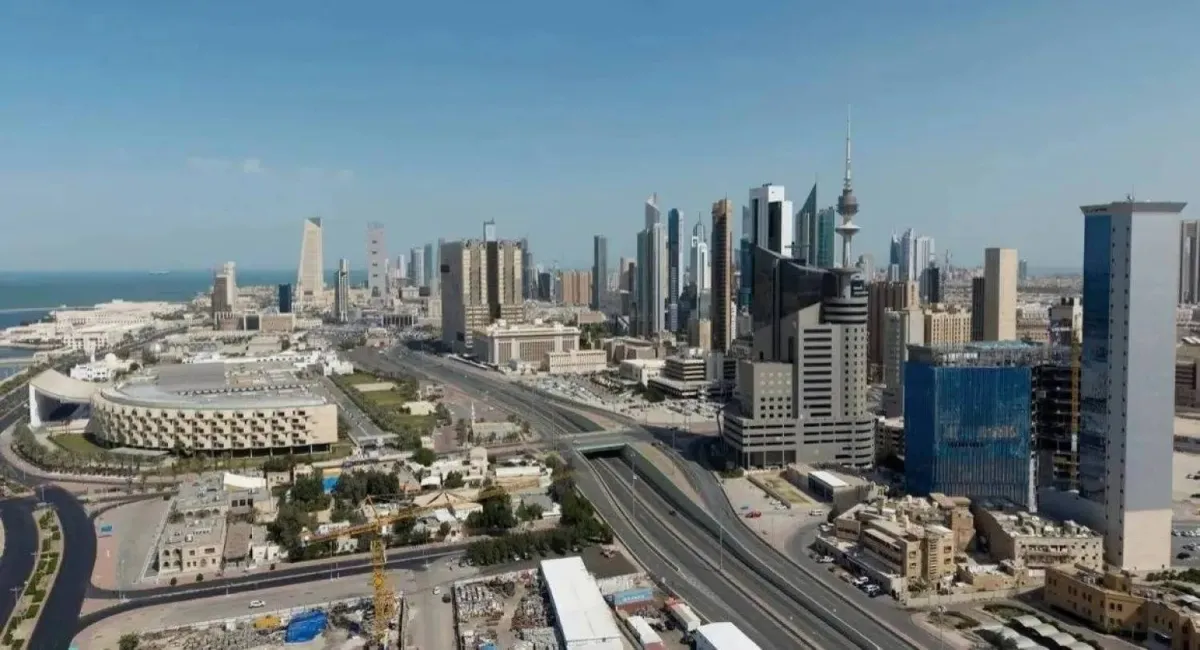 تحليل فيتش: بنوك الكويت تتحصن لمواجهة تداعيات الصراعات الاقليمية