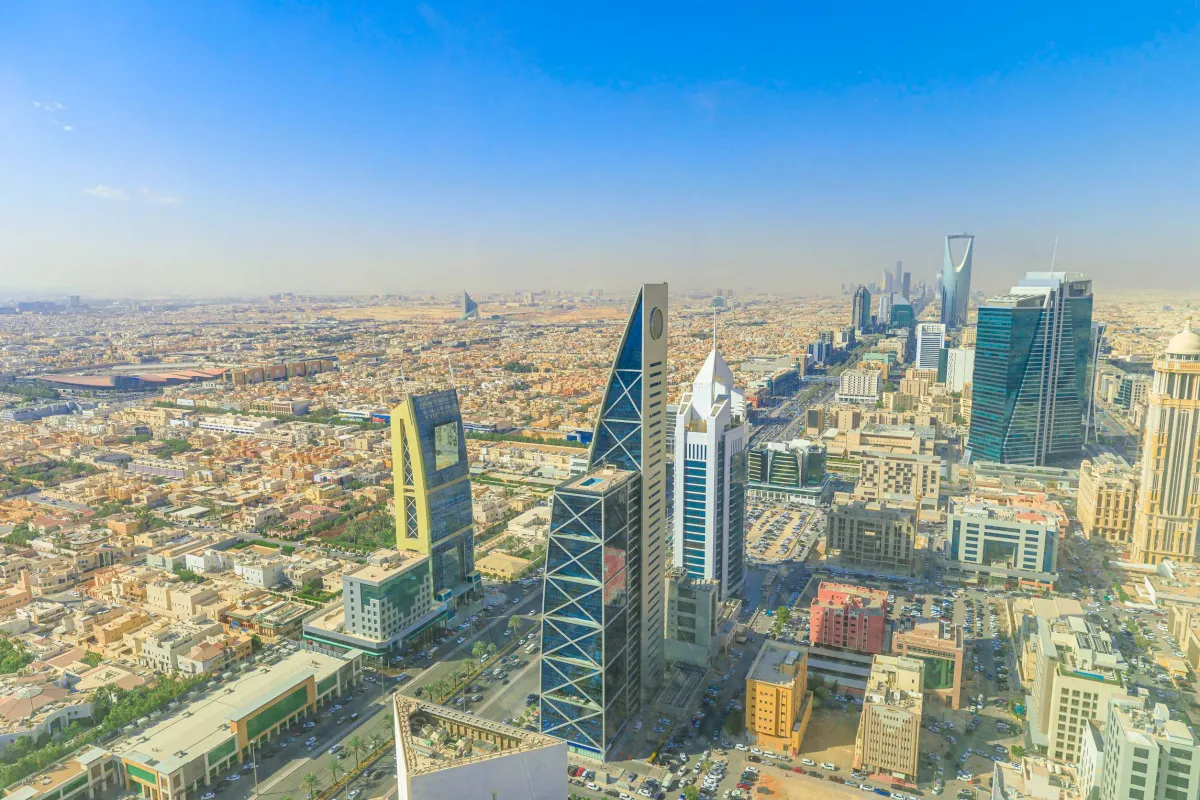 الميزانية السعودية تكشف عن استثمارات ضخمة رغم تسجيل عجز مالي