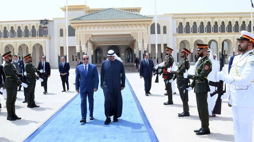 مصر تؤكد دعمها الكامل للإمارات في مواجهة التحديات الإقليمية