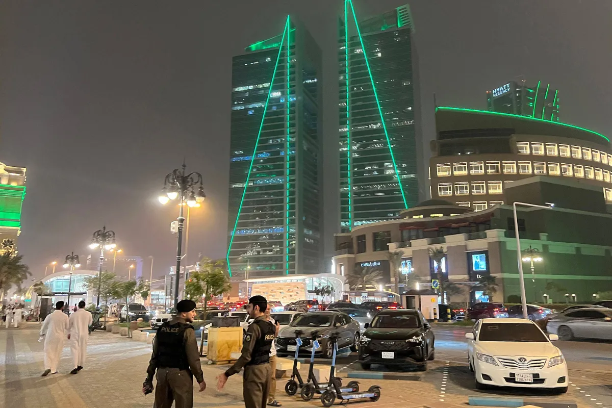 القطاع الخاص السعودي يتجاوز تحديات هرمز ويعزز النمو