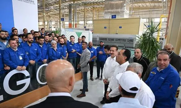 تداعيات إقليمية تلقي بظلالها على القطاع الخاص المصري وتزيد الضغوط
