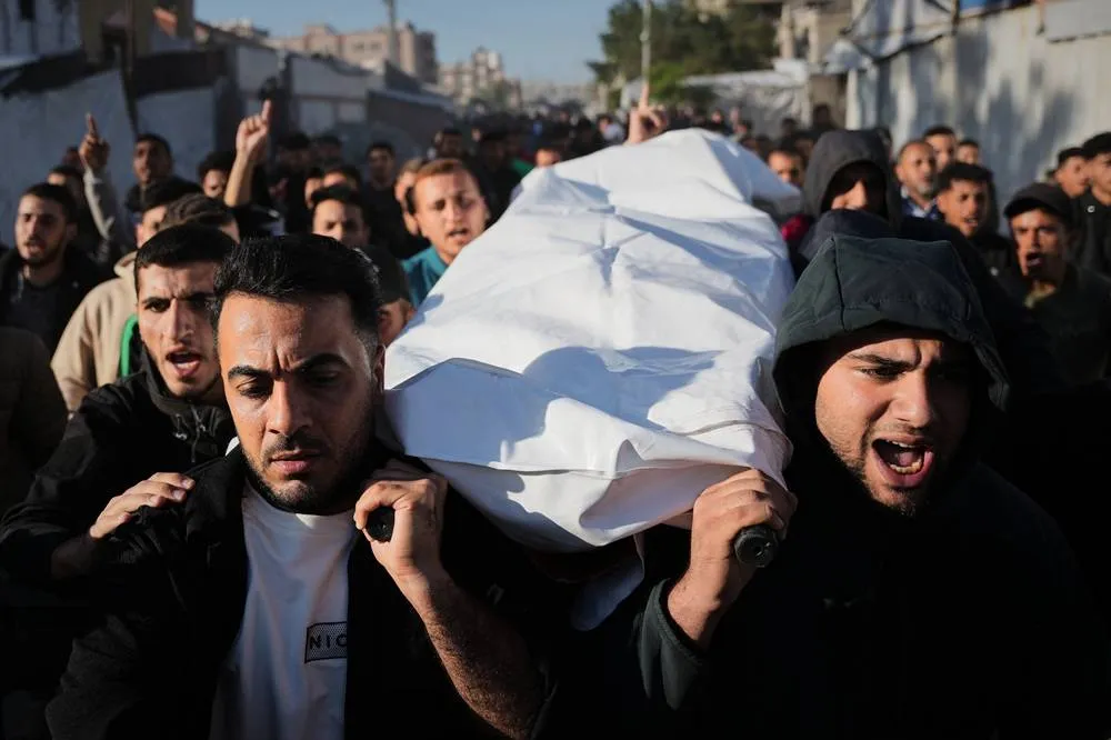 محاولة لاغتيال نجل خليل الحية تثير التوتر في غزة