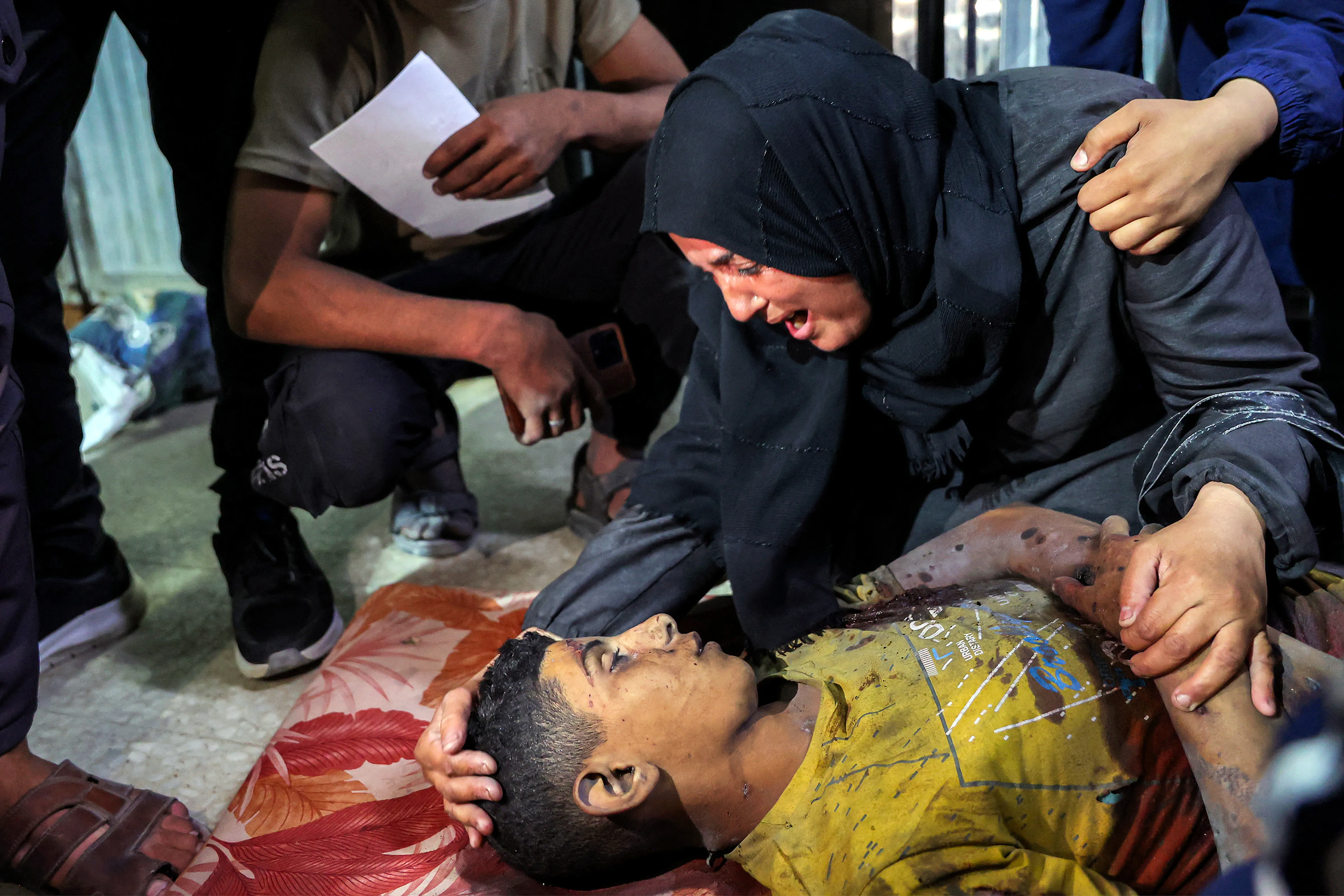 تصعيد في غزة: قصف وشهداء ومصابون في ظل استمرار التوترات