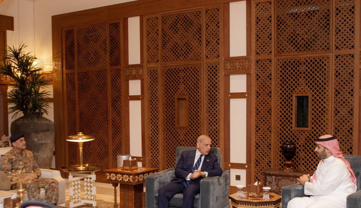 تحركات سعودية لتهدئة الأوضاع.. ما الدور الباكستاني؟