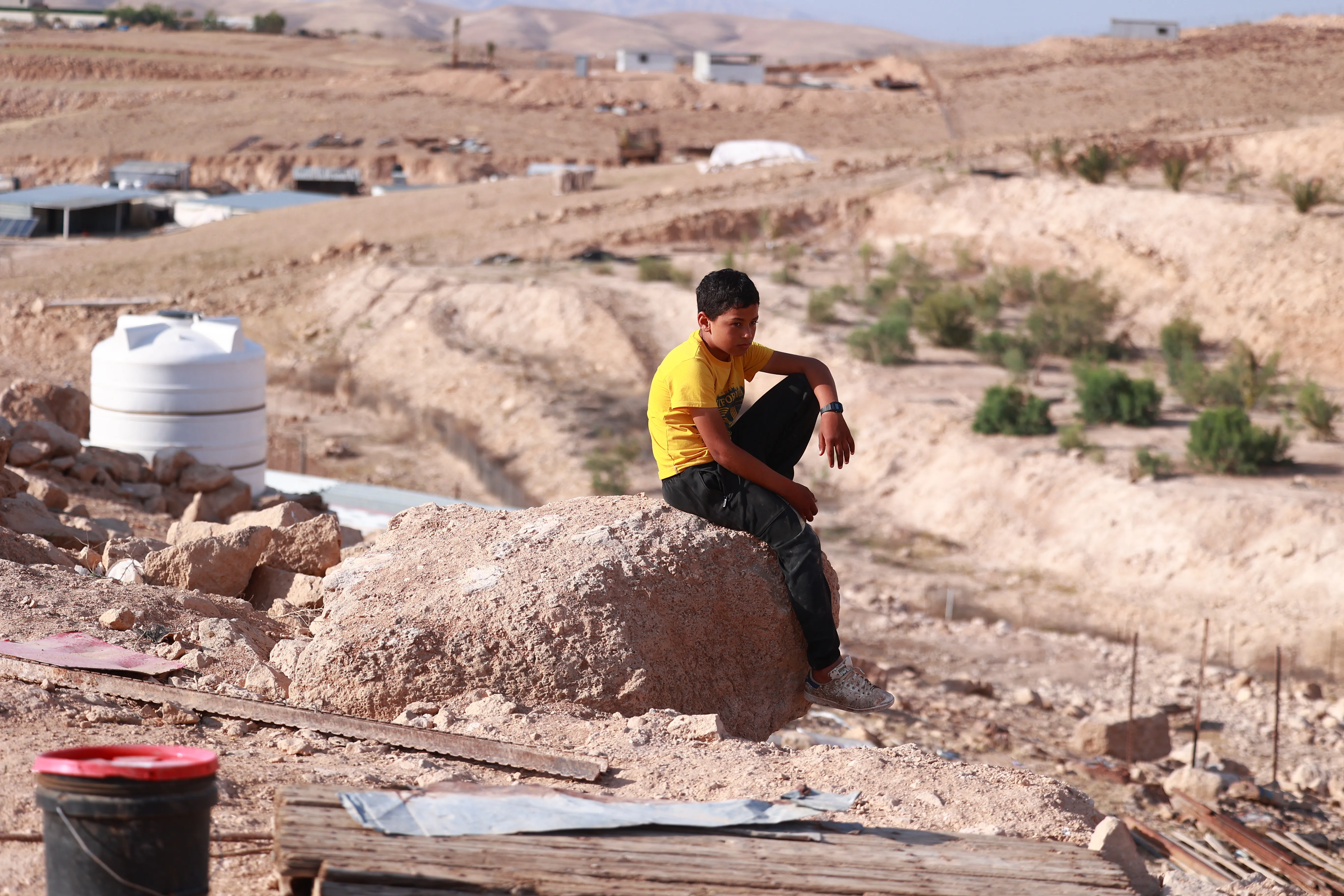 تهجير متجدد: اعتداءات المستوطنين تطارد الفلسطينيين في الأغوار