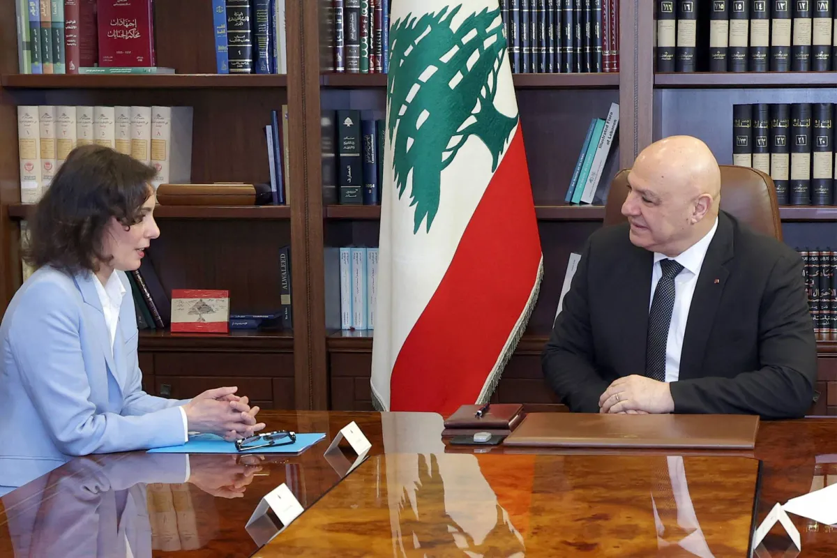 لبنان يجهّز فريقا لدعم مفاوضات إسرائيل وعون يشدد على وقف النار
