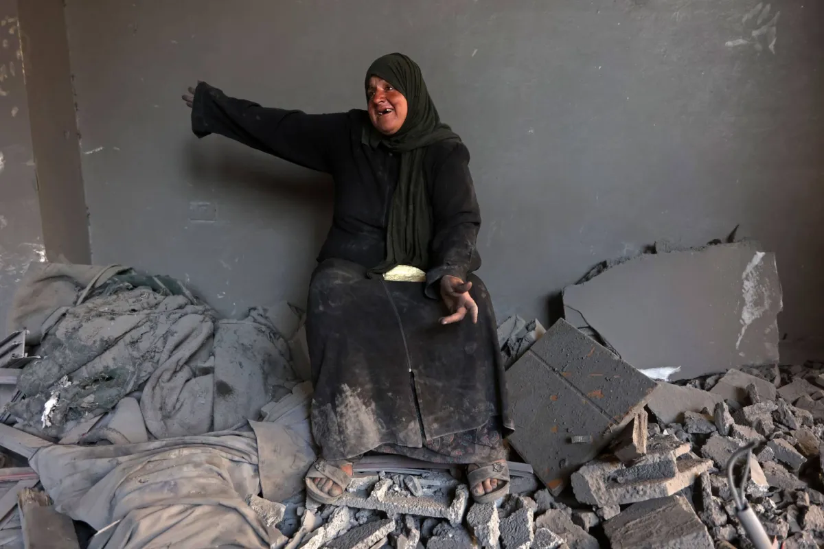 غزة تحت وطأة الخوف: تدمير المنازل يثير ذكريات الحرب