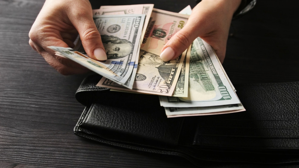ارتفاع التضخم يثير قلق المستهلكين في الولايات المتحدة