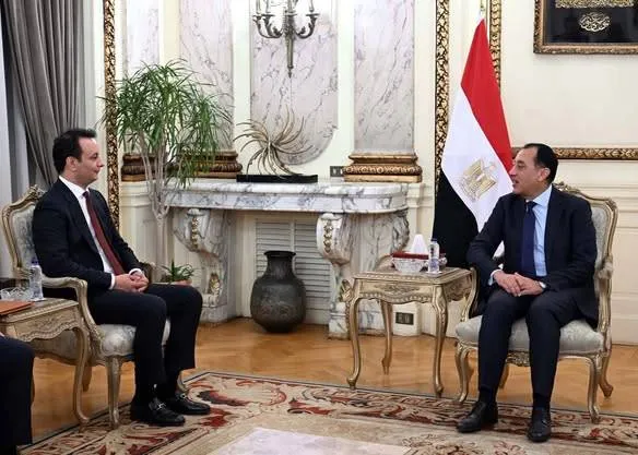 مصر تفتح آفاق التعاون في ليبيا بمشاريع إعادة الإعمار والإسكان