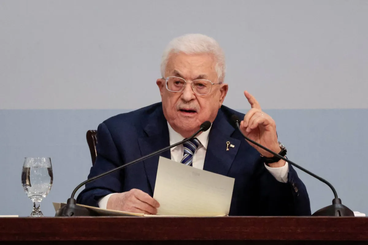 عباس يجدد التزامه بالإصلاحات ويدعو لانتخابات فلسطينية