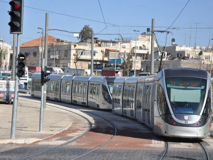 القدس بين مطرقة الاحتلال وسندان الذاكرة محاولات طمس الهوية تتحدى النسيان