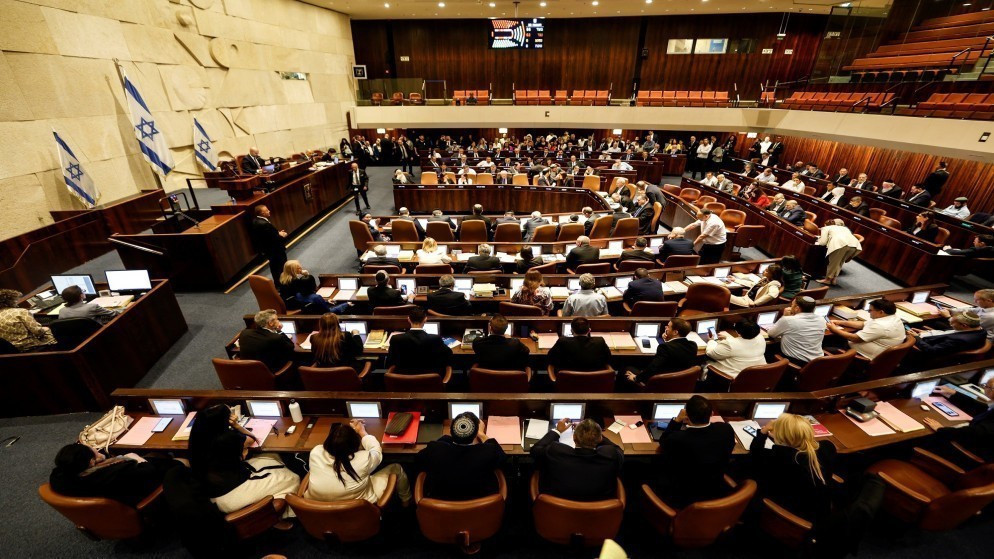 مقترح يلوح في الافق لحل الكنيست وسط خلافات على موعد الانتخابات