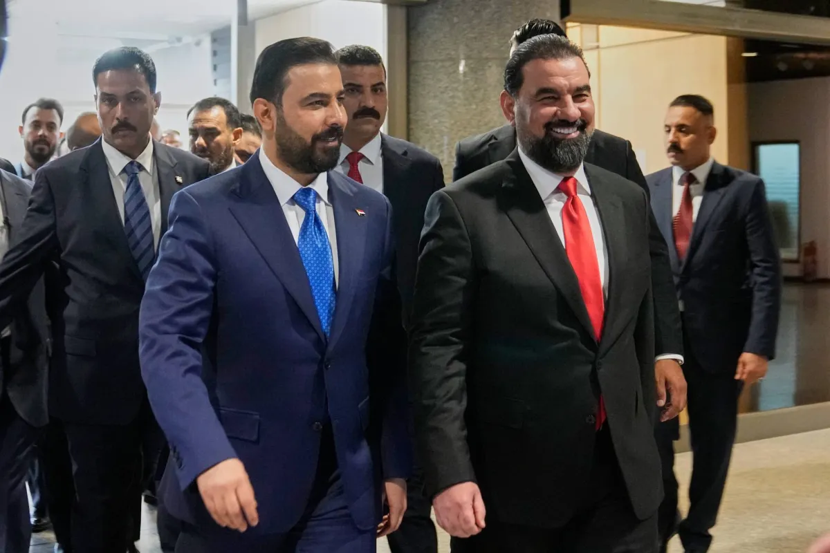 البرلمان العراقي يمنح الثقة لحكومة الزيدي وسط تحديات داخلية وخارجية