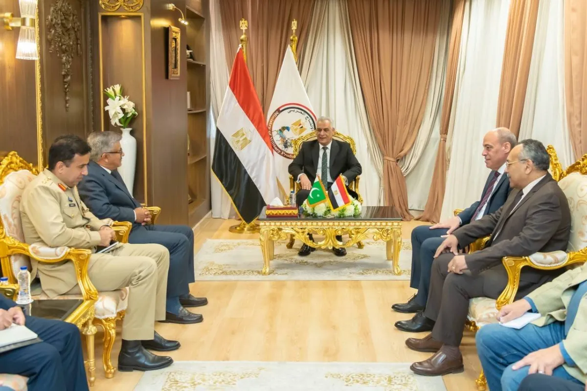 مصر وباكستان نحو افاق جديدة في التعاون العسكري المشترك
