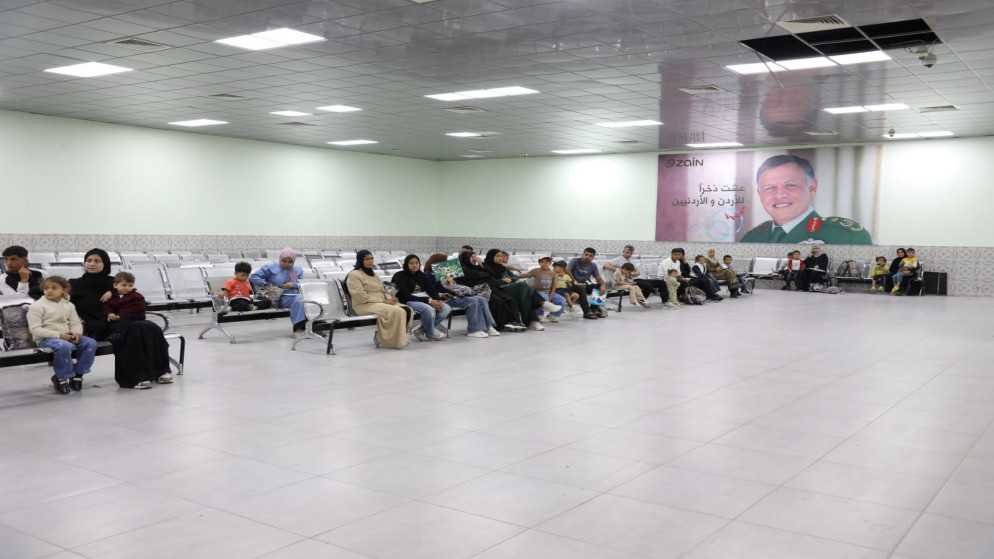 الاردن ينقل اطفال غزة للعلاج بمبادرة ملكية