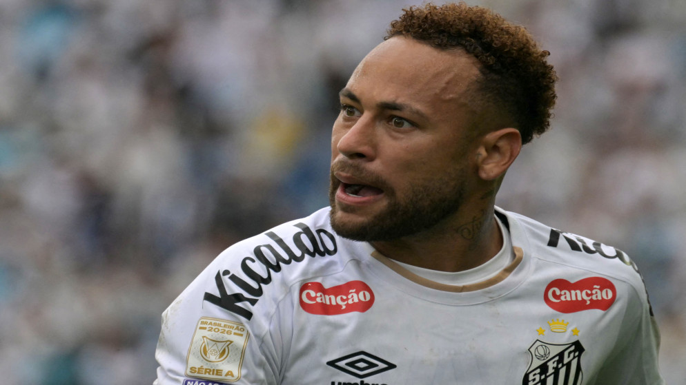 نيمار يغادر الملعب غاضبا بسبب خطأ في التبديل
