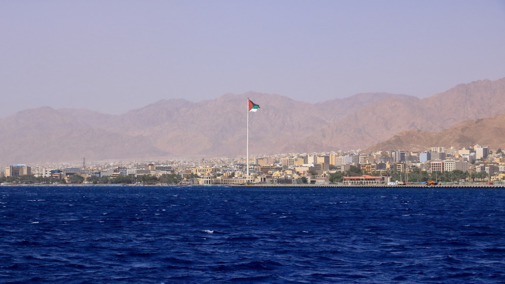 العقبة تتبنى استراتيجية الاقتصاد الازرق لتعزيز التنمية المستدامة