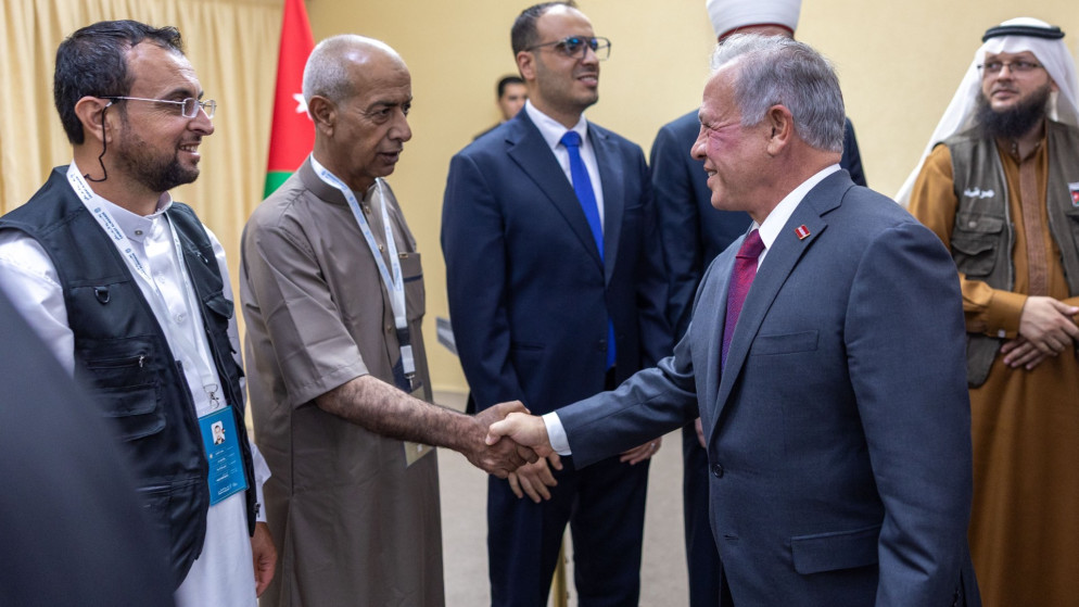 الملك يخص اسر الشهداء برعاية ملكية للحج