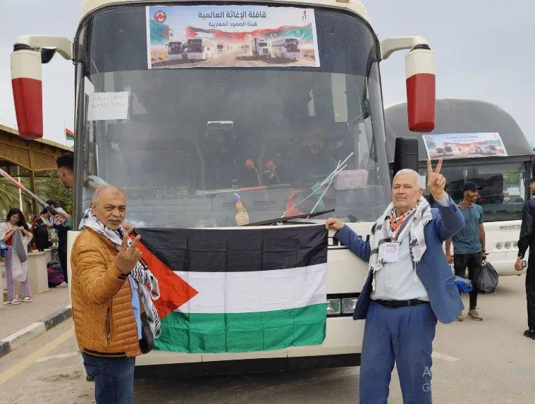 انفراجة مرتقبة في أزمة قافلة غزة وتباين المواقف في ليبيا