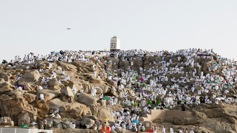 الحج: السعودية تنصح الحجاج بالبقاء في المخيمات بعرفات تفاديا لضربات الشمس