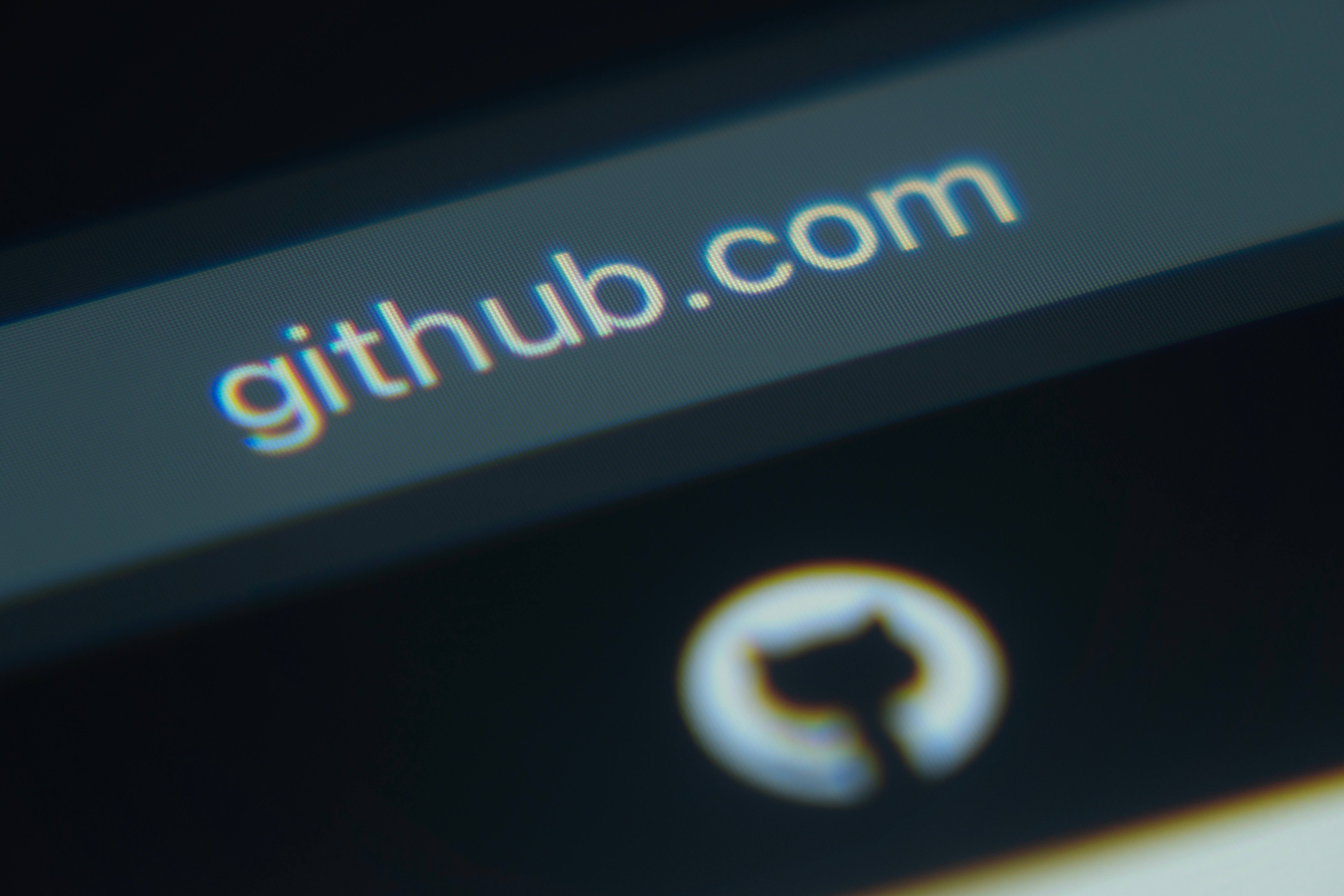 هجمات سيبرانية تستهدف مكتبات غيت هاب تهدد حسابات المستخدمين