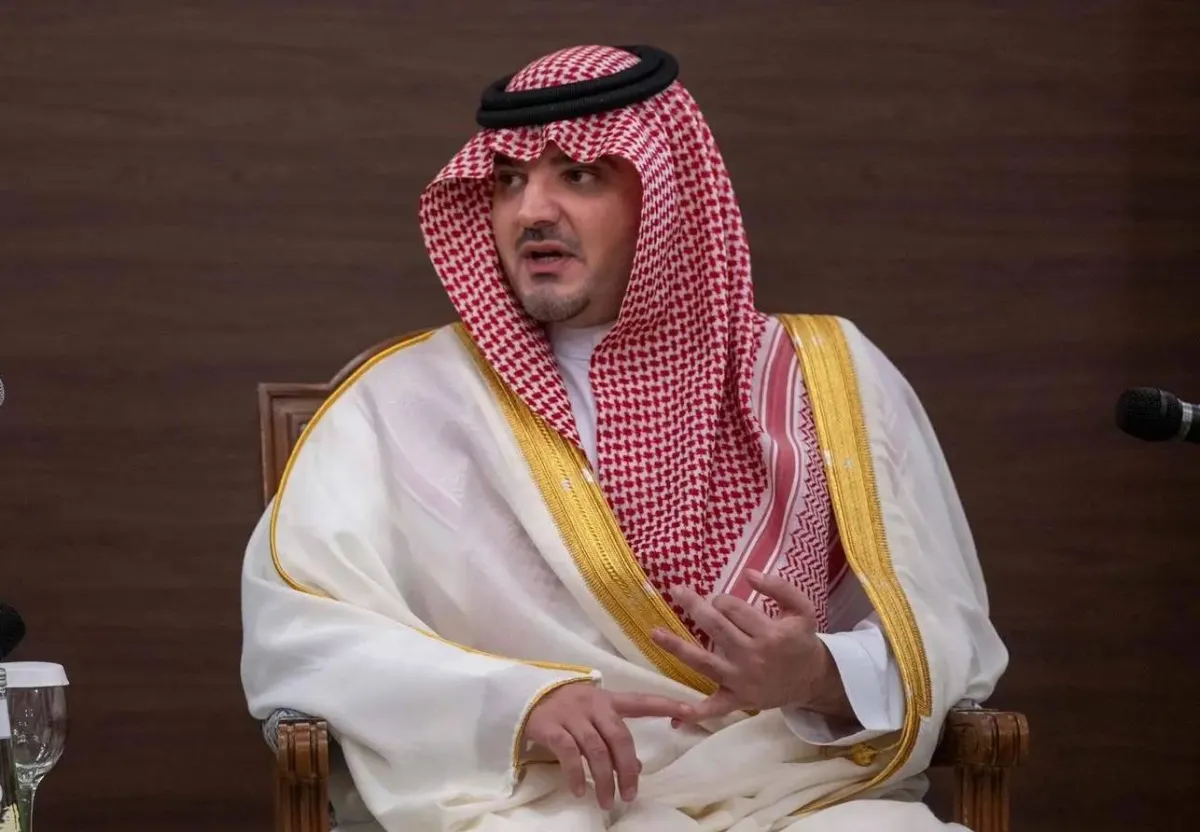 وزير الداخلية يؤكد حرص القيادة على راحة الحجاج وتيسير مناسكهم