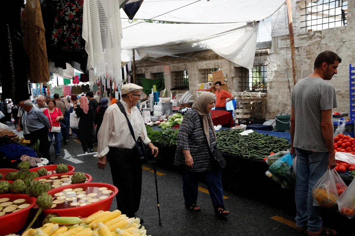 نمو الاقتصاد التركي يتباطأ في الربع الاول وسط توقعات بتحسن تدريجي
