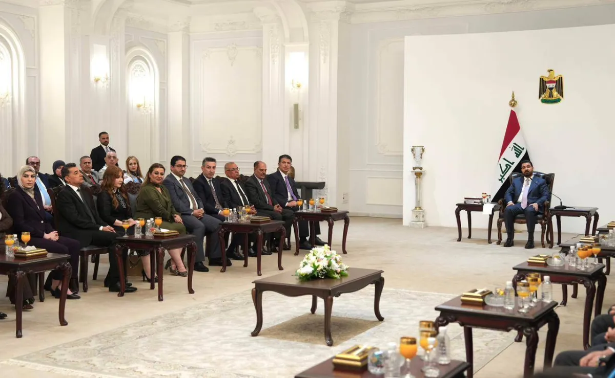رشوة ب200 مليون دولار تهز الاوساط العراقية وتشكيك في جدوى لجان مكافحة الفساد