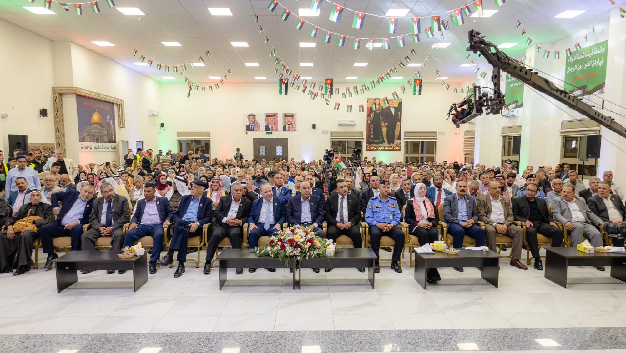 استقلال الأردن: مسيرة وطنية تحتفل بالإنجازات والتضحيات