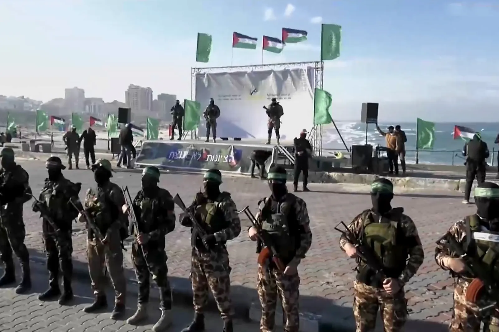 إجراءات إسرائيلية جديدة لمحاكمة أسرى حماس تحت قانون خاص