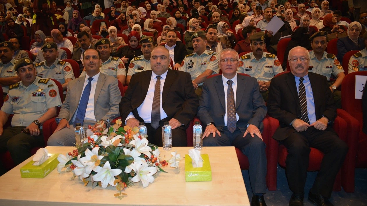 استثمار العقول: تكريم الفائزين في الأولمبياد العلمي السادس