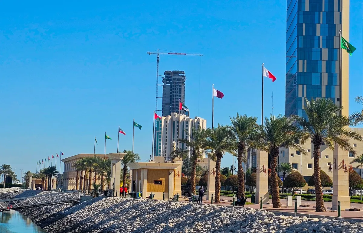 تداعيات عدوان إيراني تهدد أمن الخليج واستقراره