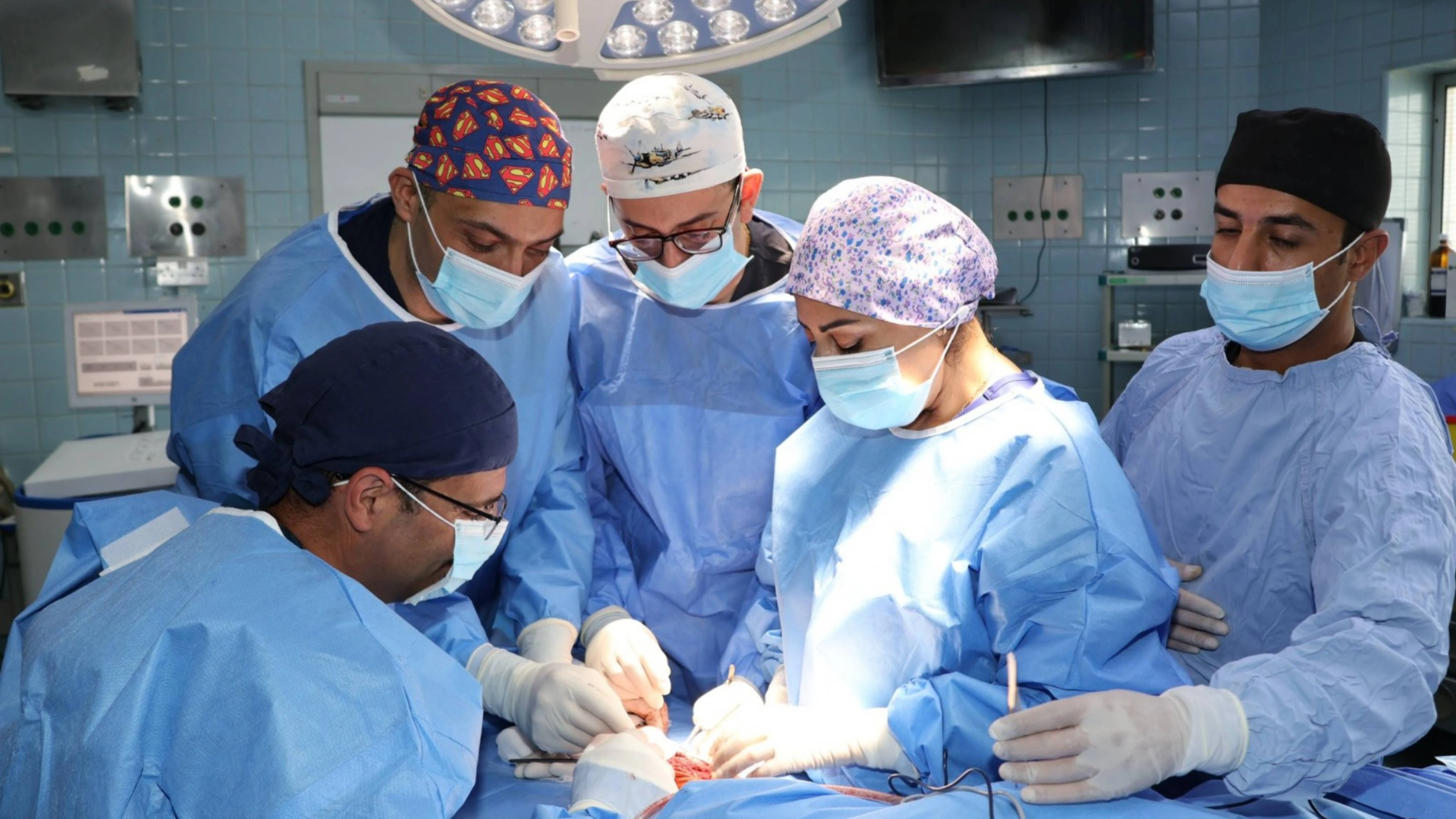 نجاح عملية استئصال ورم سرطاني نادر بتقنية التجميد الجراحي
