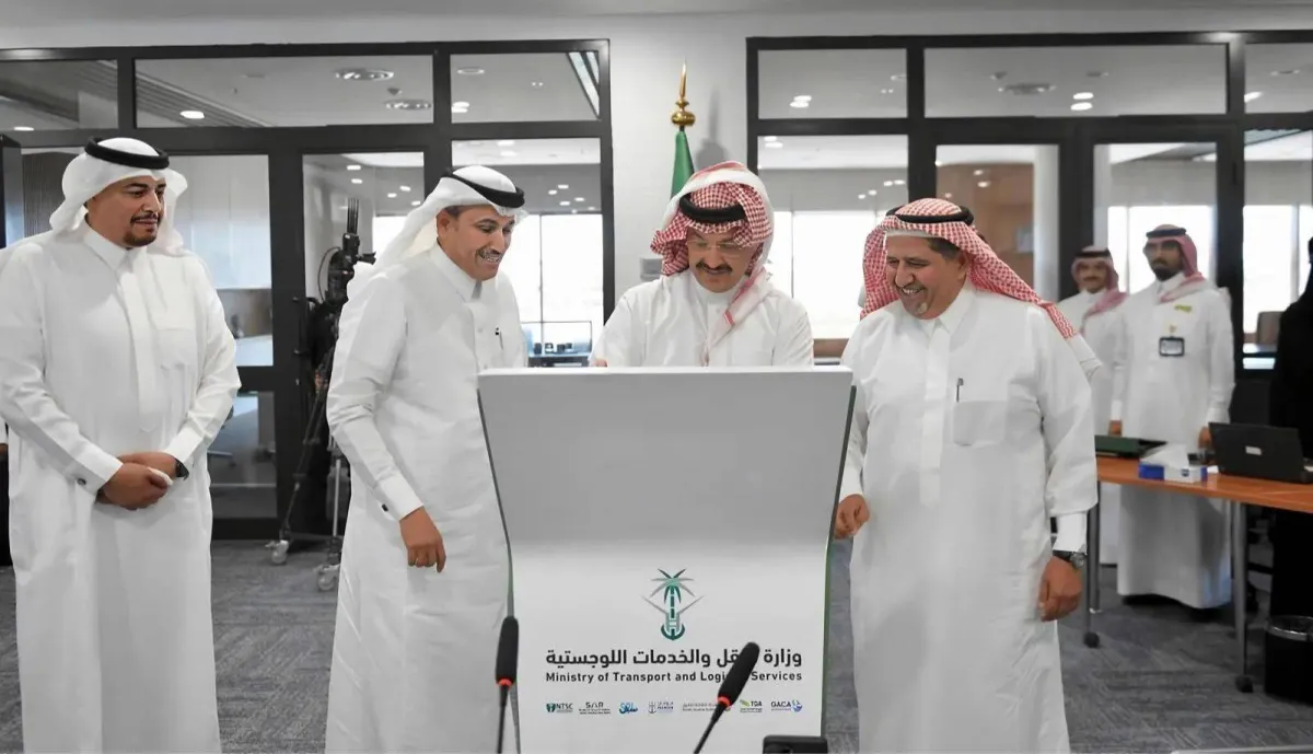 استثمارات ضخمة في تطوير بنية الطرق في عسير