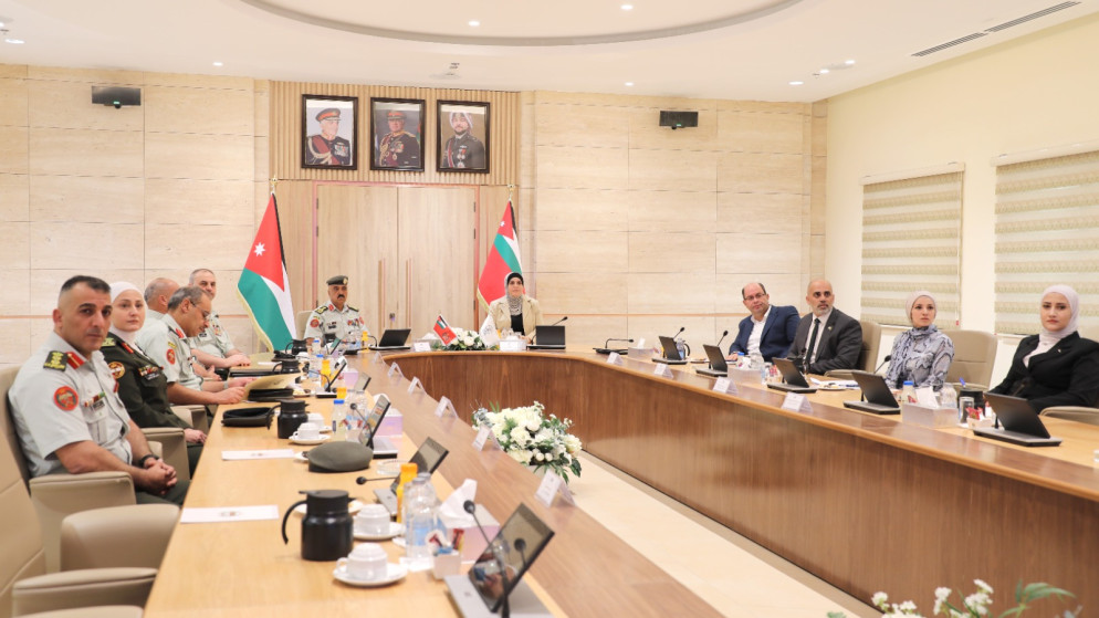 تعاون استراتيجي بين القوات المسلحة والمؤسسة العامة للغذاء والدواء