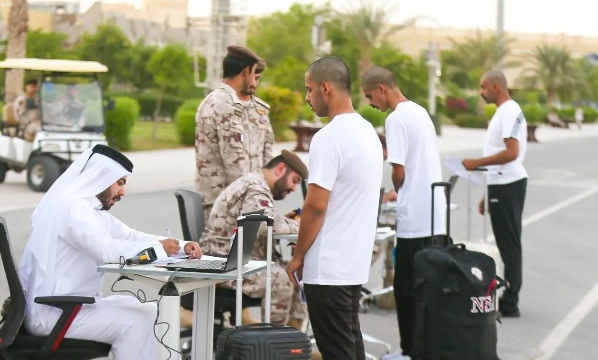 تجنيد أبناء القطريات ومواليد قطر: فرص جديدة للخدمة الوطنية