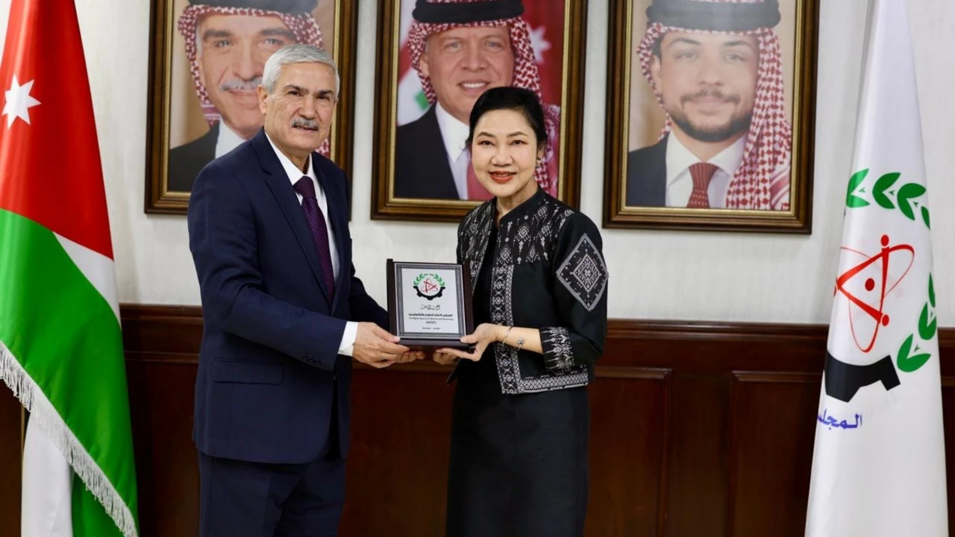 تعاون استراتيجي بين العلوم والتكنولوجيا وسفارة تايلند