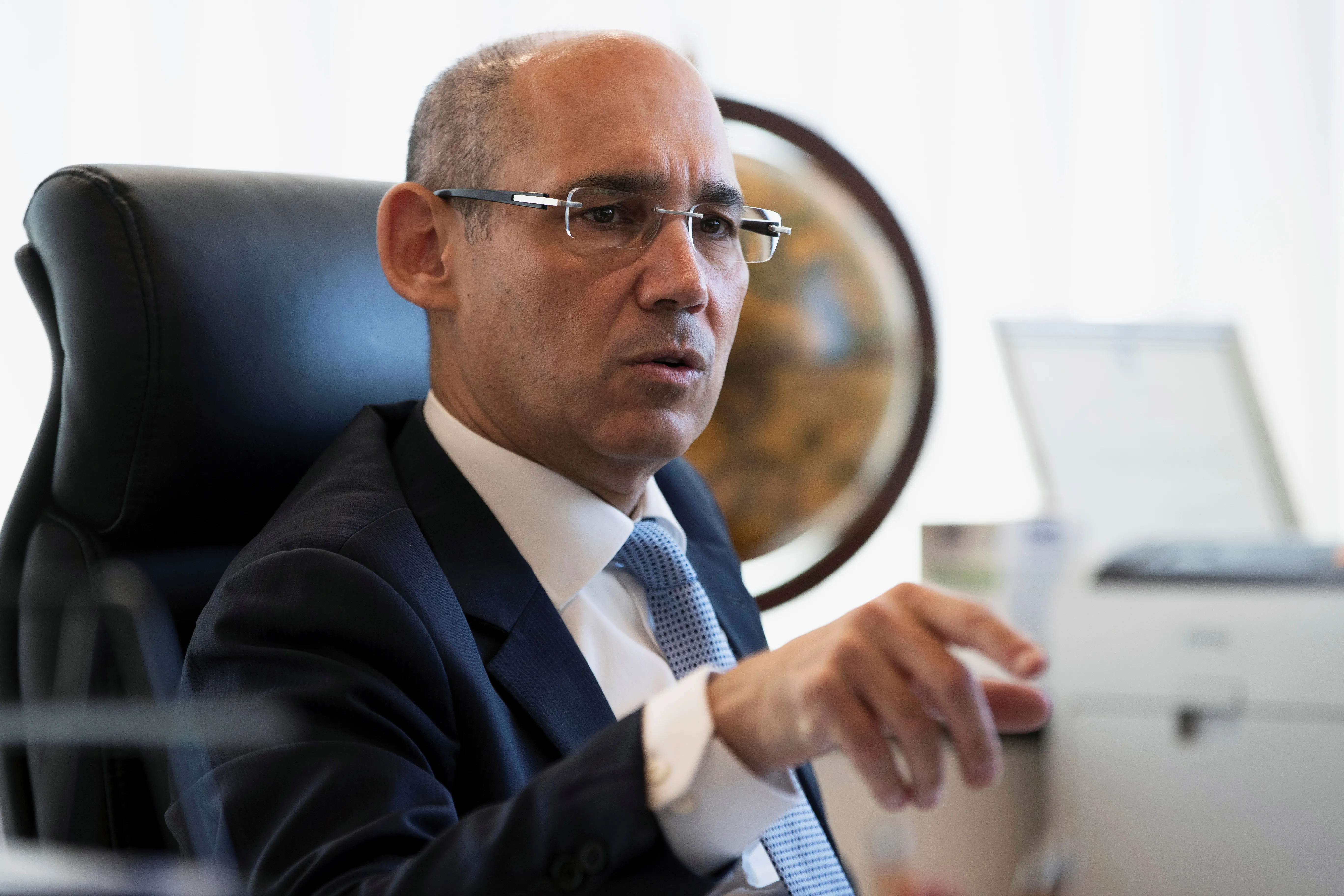 بنك اسرائيل تحت المجهر بعد تدخله المفاجئ في سوق الصرف