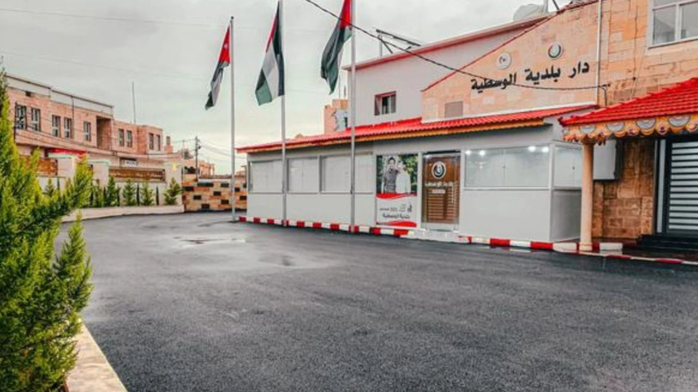 بلدية الوسطية تعلن عن شاشة عملاقة لمتابعة مباريات المنتخب في المونديال