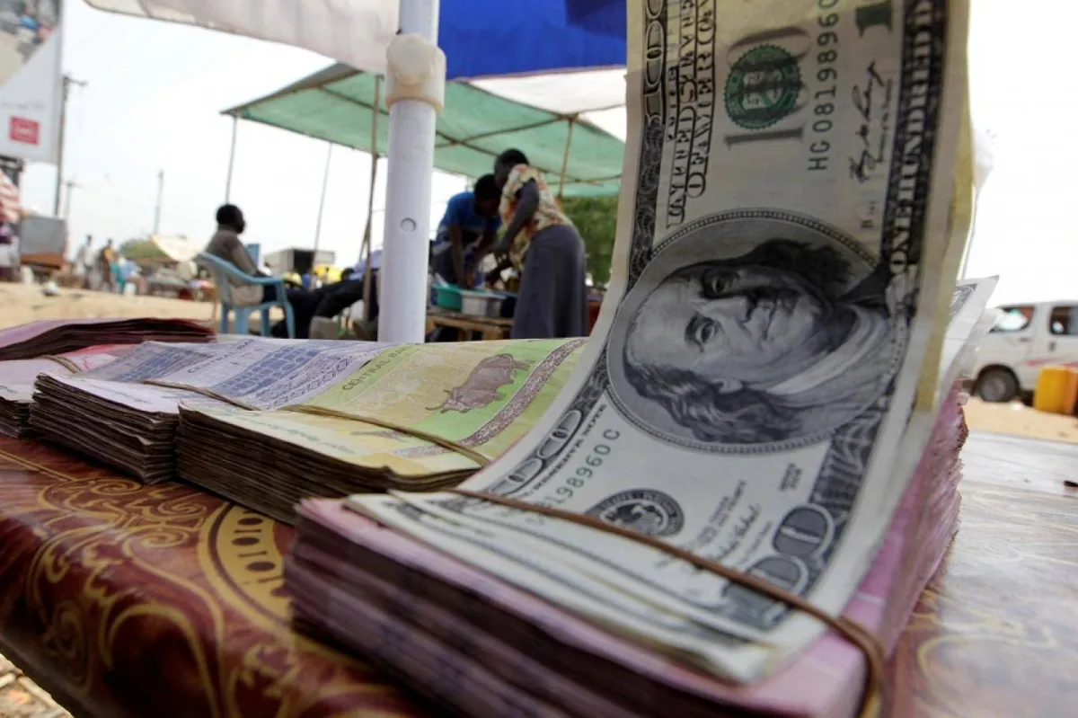 تدهور غير مسبوق للجنيه السوداني يفاقم الأوضاع الاقتصادية