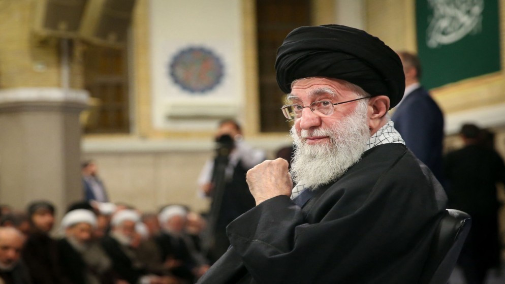 تشييع المرشد الإيراني الراحل في طهران ومشهد