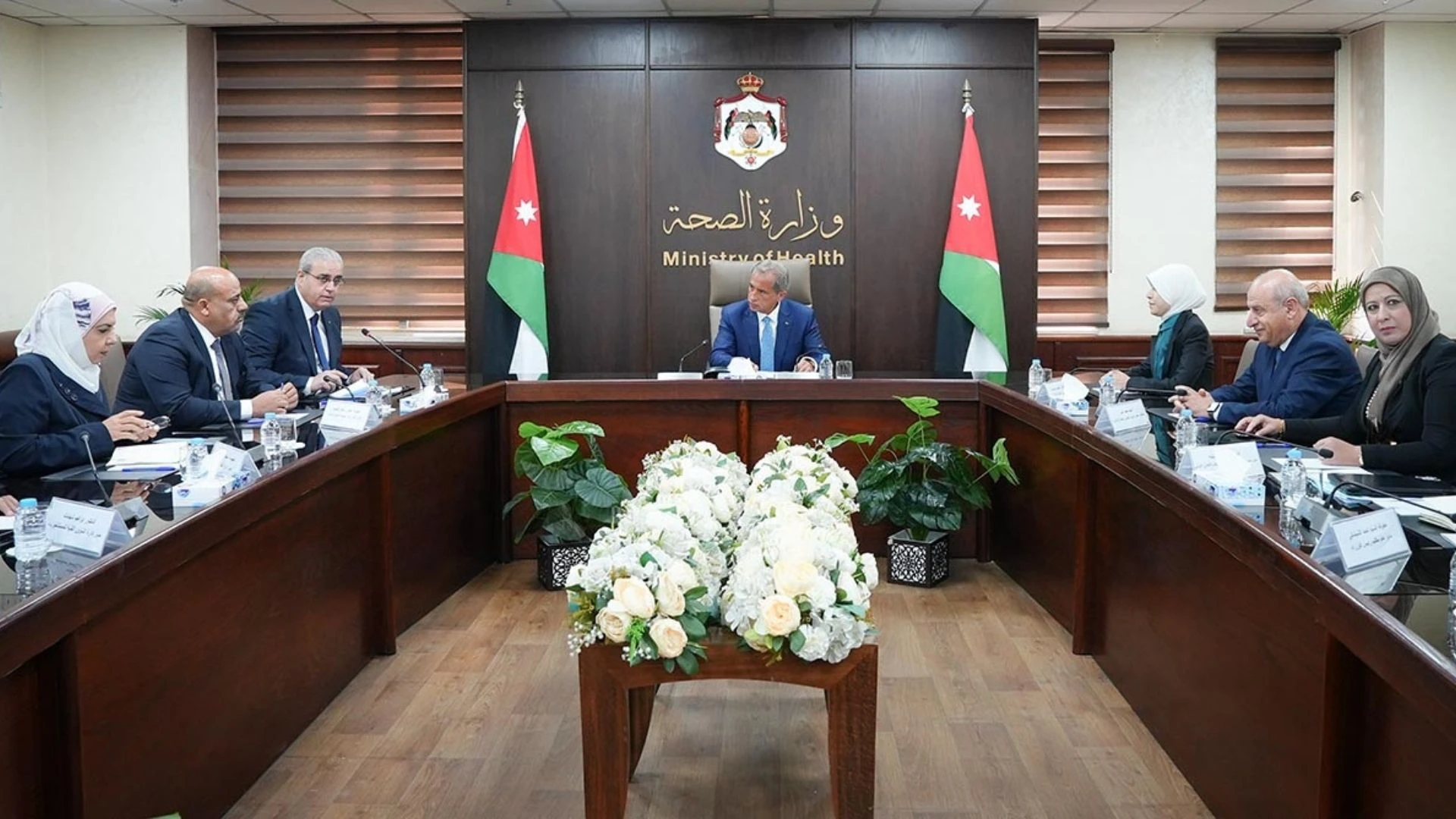 تحسين الخدمات الصحية في الاردن ضرورة ملحة وفق تصريحات رئيس الوزراء