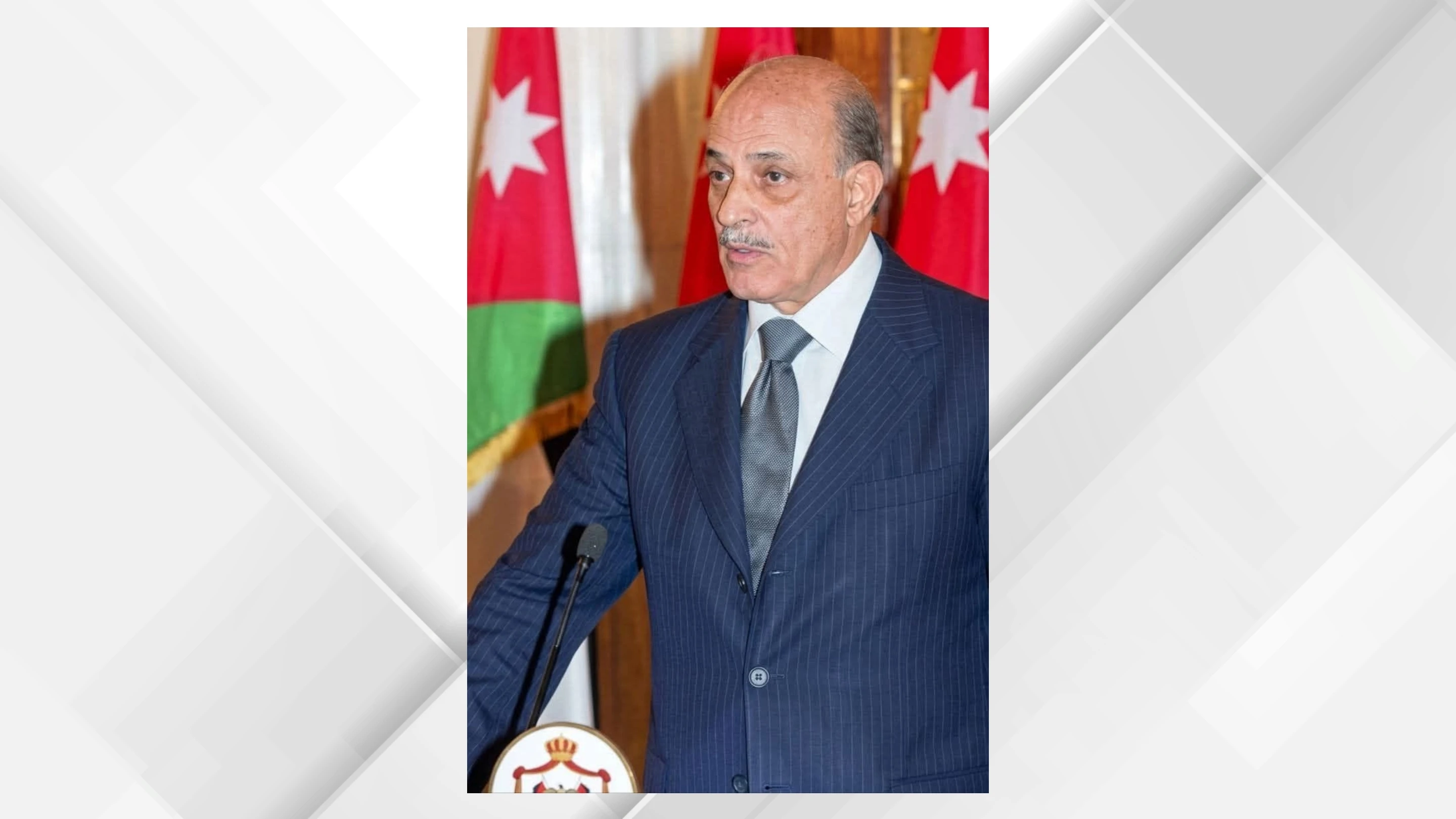 فقدان شخصية بارزة في السياسة الأردنية بوفاة محمد العوران