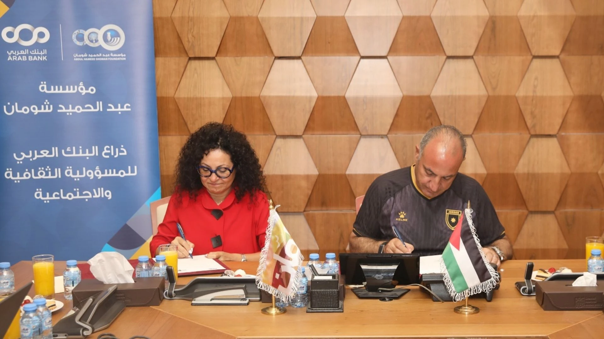 شراكة جديدة لتعزيز القراءة والثقافة في عمان