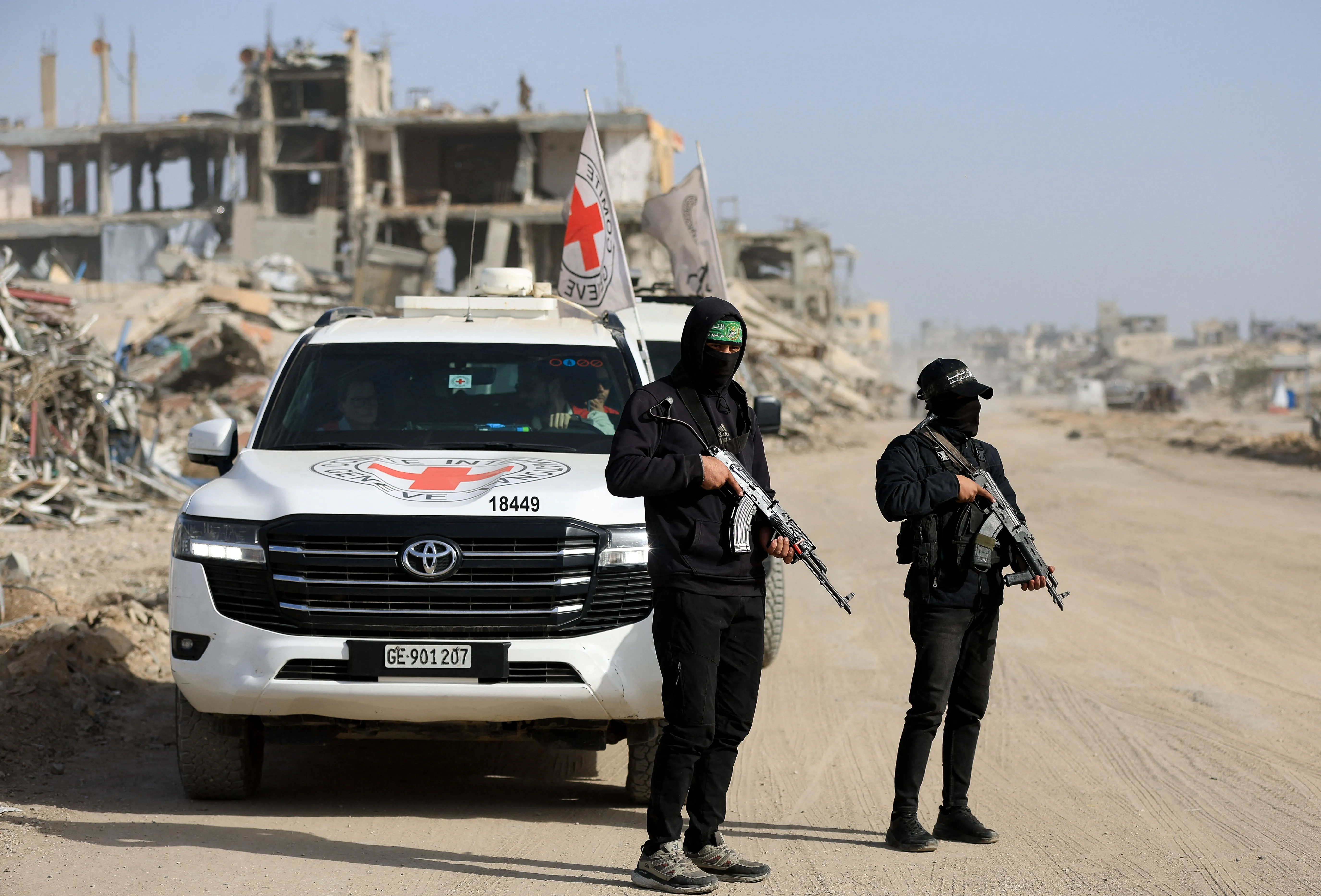 تعديلات ملادينوف تعيد المفاوضات الفلسطينية إلى نقطة الصفر