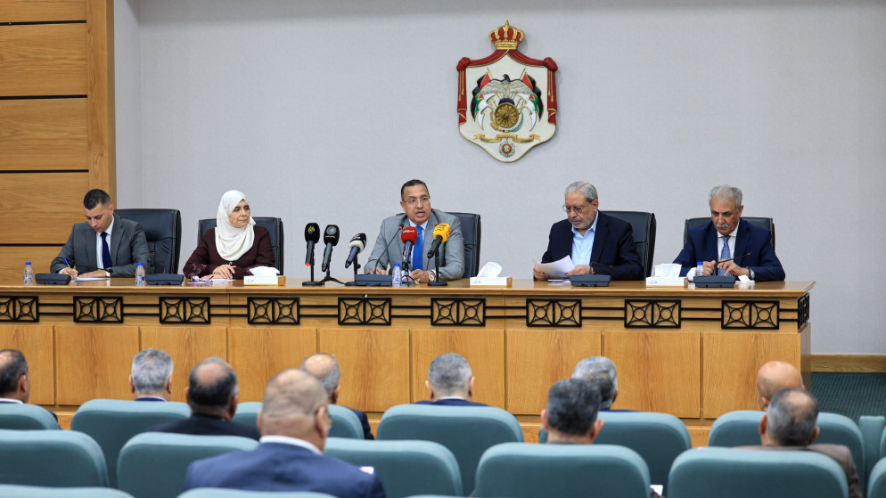 مناقشة قانون الإدارة المحلية تعزز من دور البلديات في التنمية والتحديث