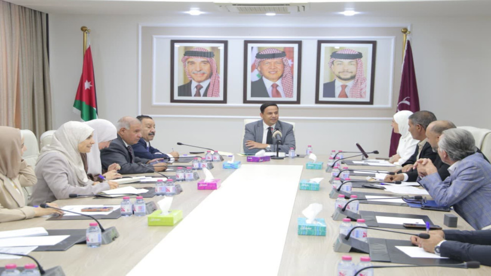 تحديات مديونية شركة الكهرباء الوطنية وتأثيرها على قطاع الطاقة
