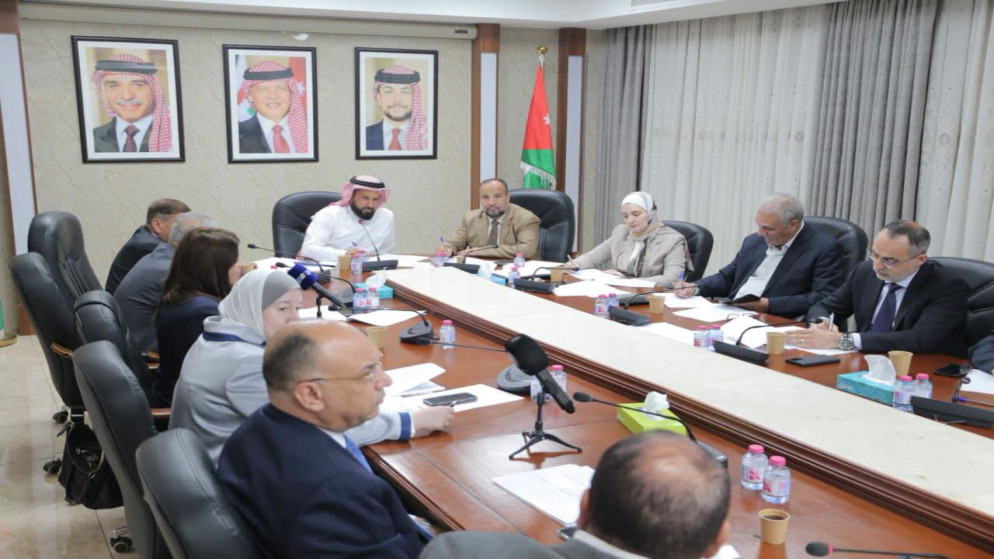 مطالبات بإبقاء عدد أعضاء مجالس الأمناء في الجامعات الخاصة لتعزيز الاستقرار الأكاديمي