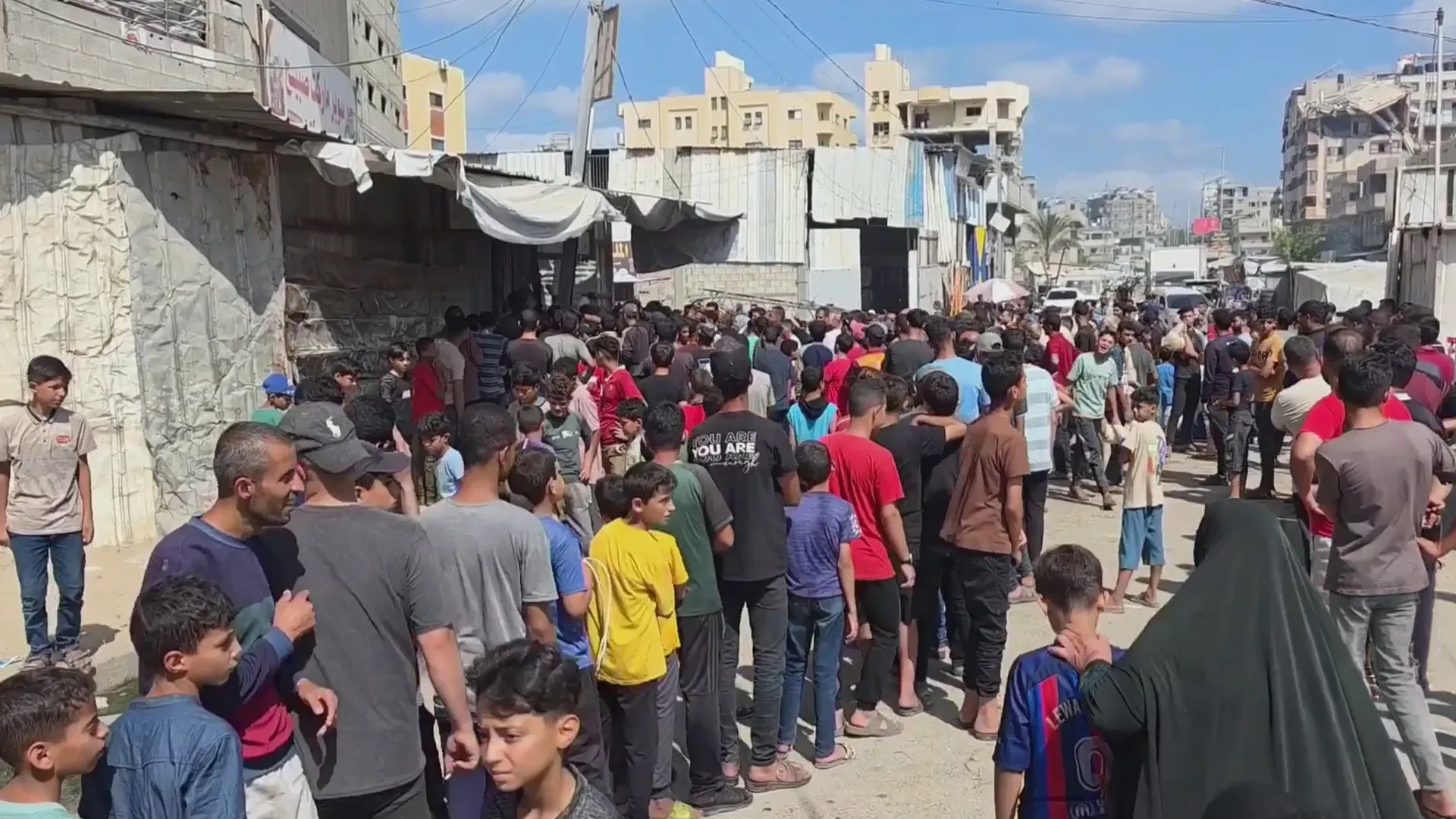 أزمة الخبز في غزة تتفاقم وتكشف معاناة المواطنين