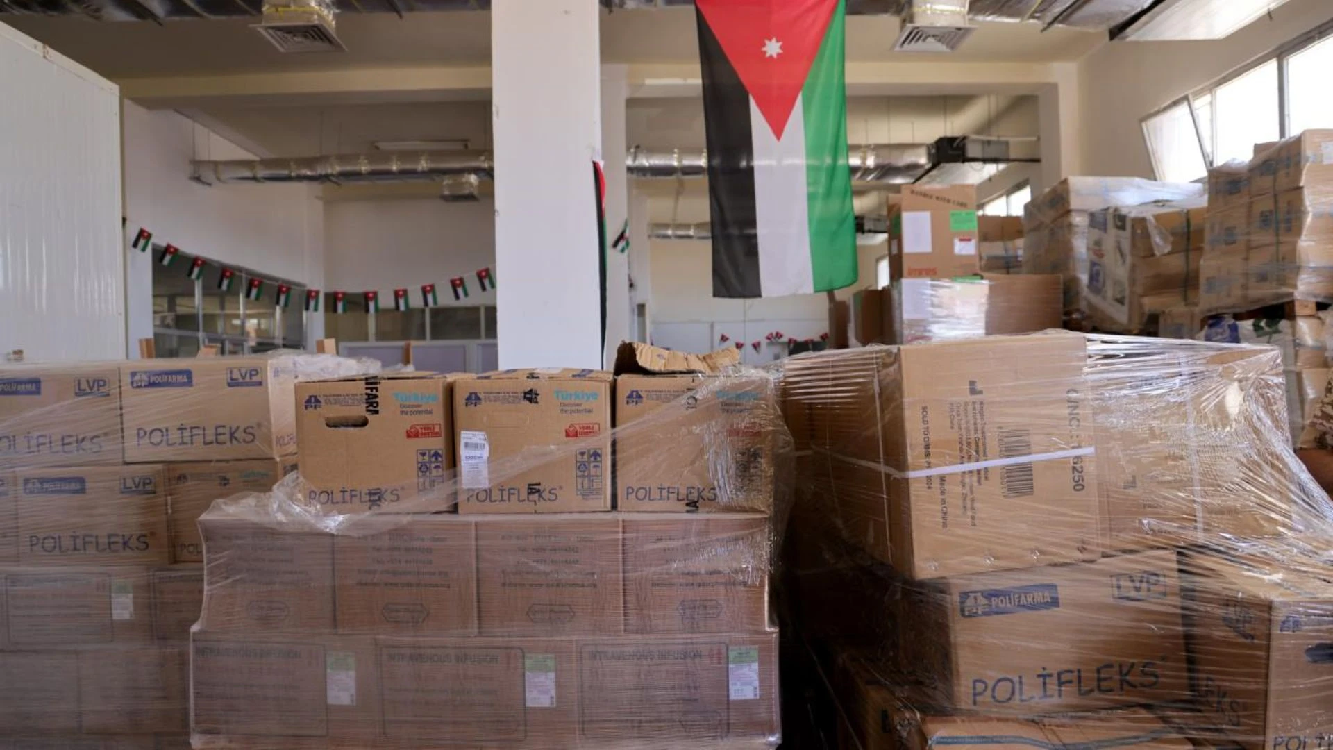 الأردن يساهم في جهود الإغاثة بفنزويلا بعد الزلزال المدمر